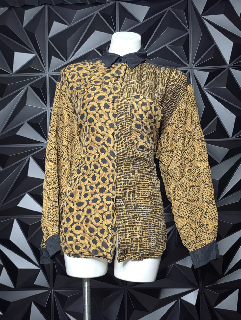 Patterned Long-Sleeve Shirt in Mustard and Black